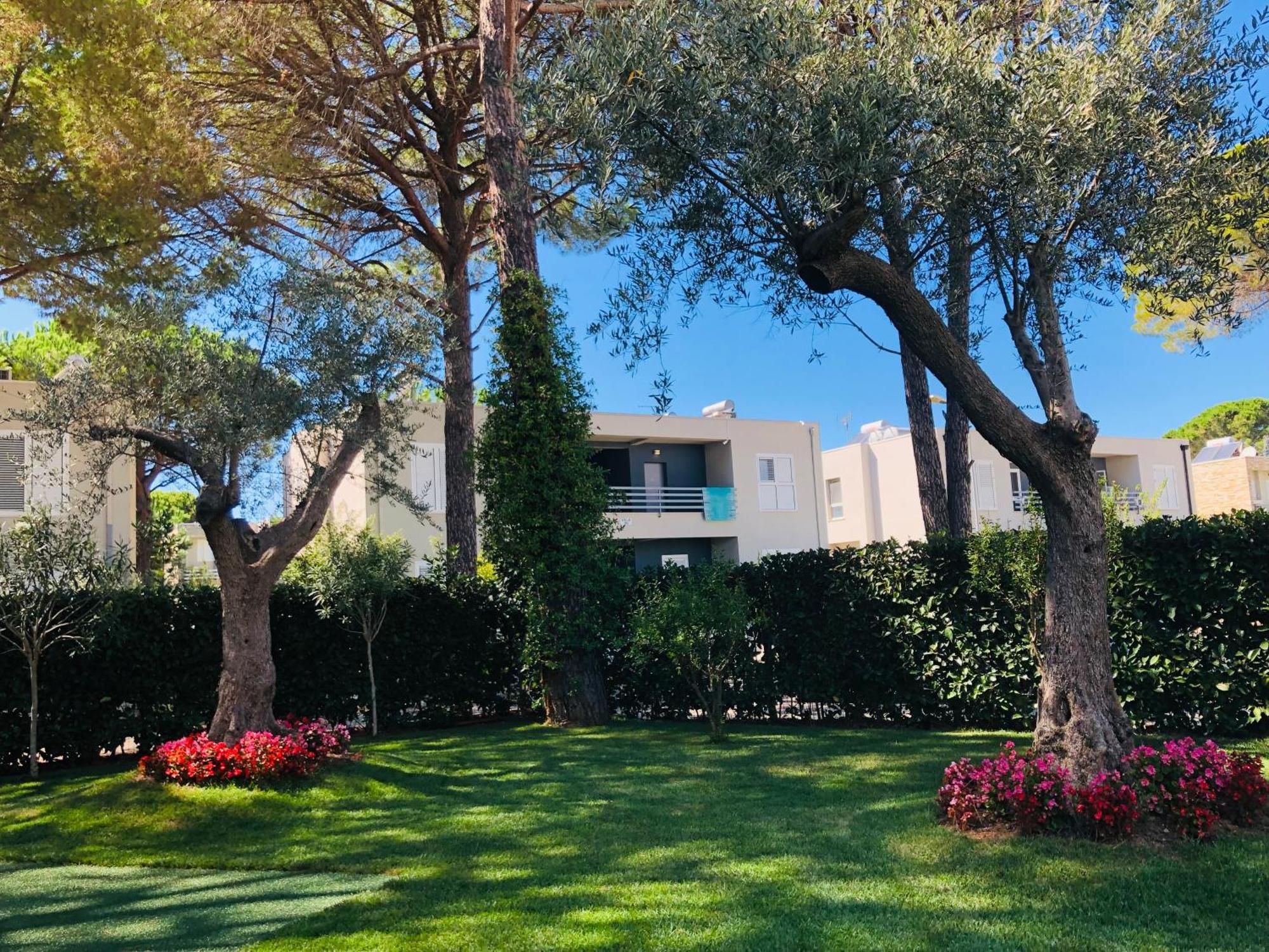 Villa Neziri *